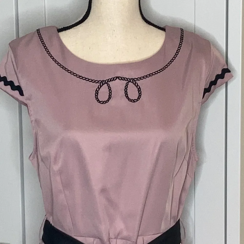 Lindy Bop Women's 10 Plum/Purple  “Bethany" Dress Short Sleeve New - Picture 2 of 10